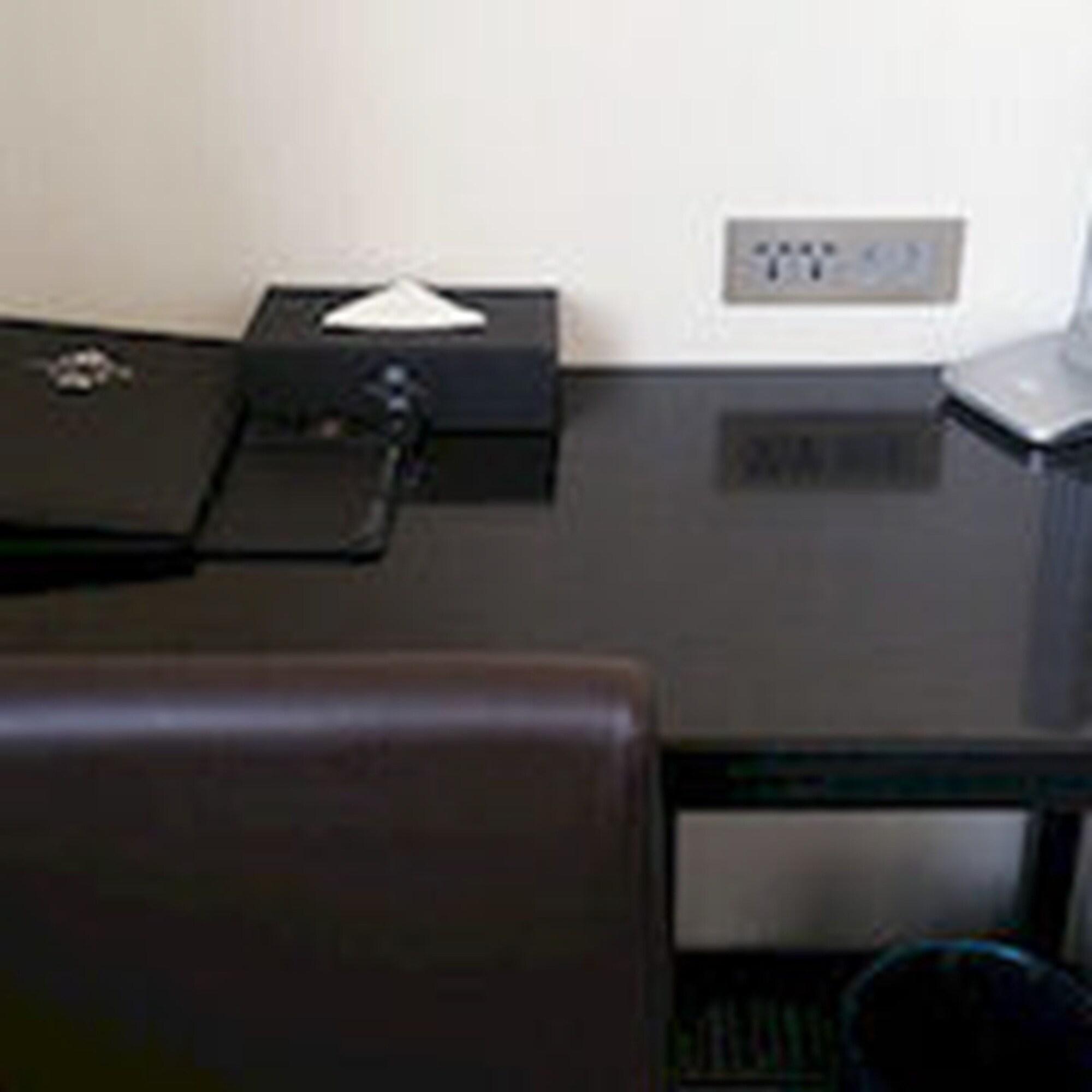 Sakura Hotel 2 Hanoi Buitenkant foto